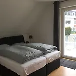 Haus Am Kreuzberg Casa de Férias *